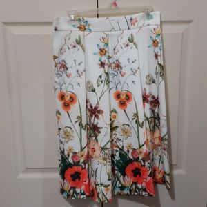 Floral Zara pleated  skirt.